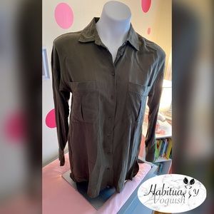 Zara Basic Long Sleeve Button up with open back xs